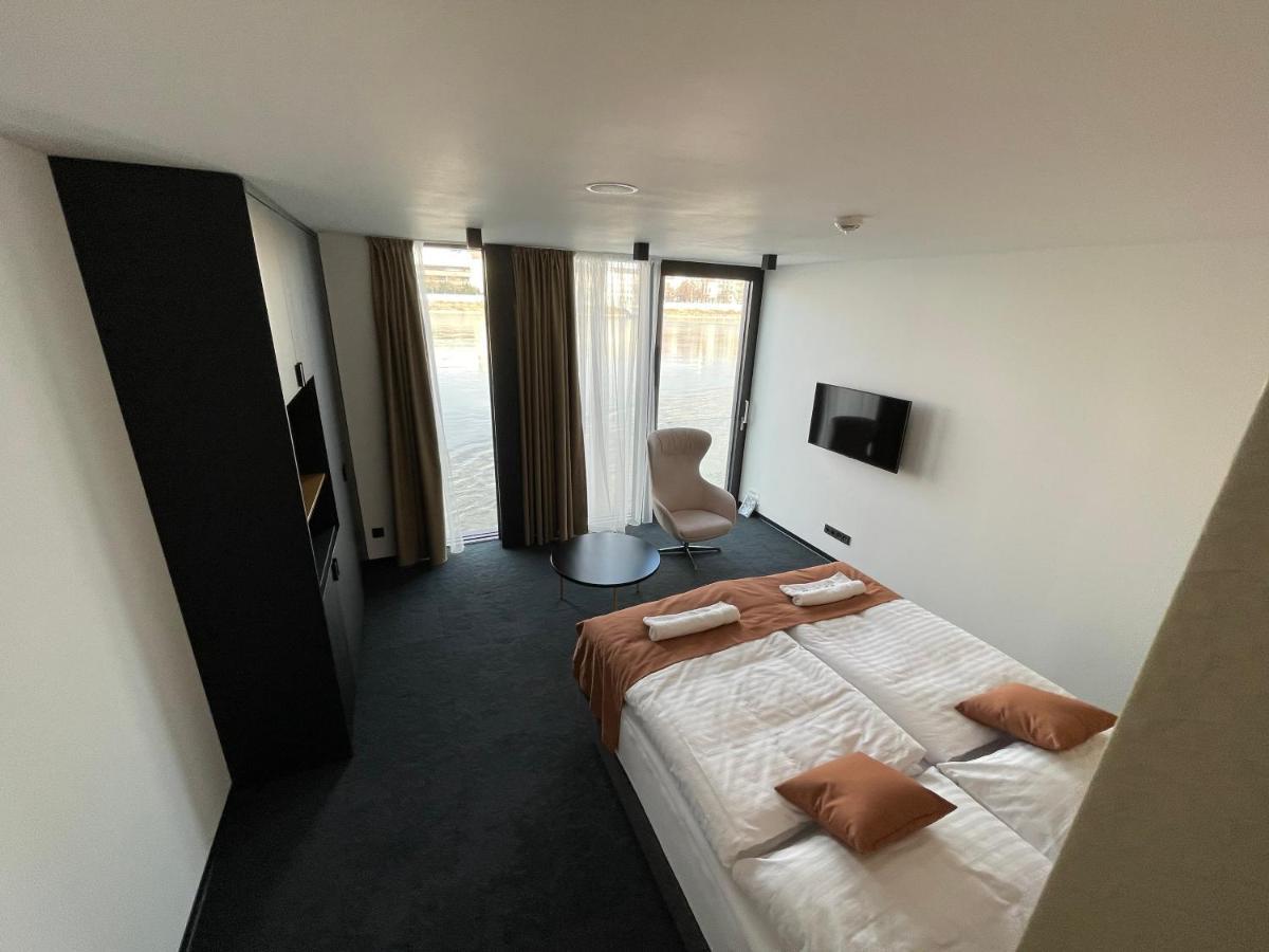 Ponton Rooms บราติสลาวา ภายนอก รูปภาพ